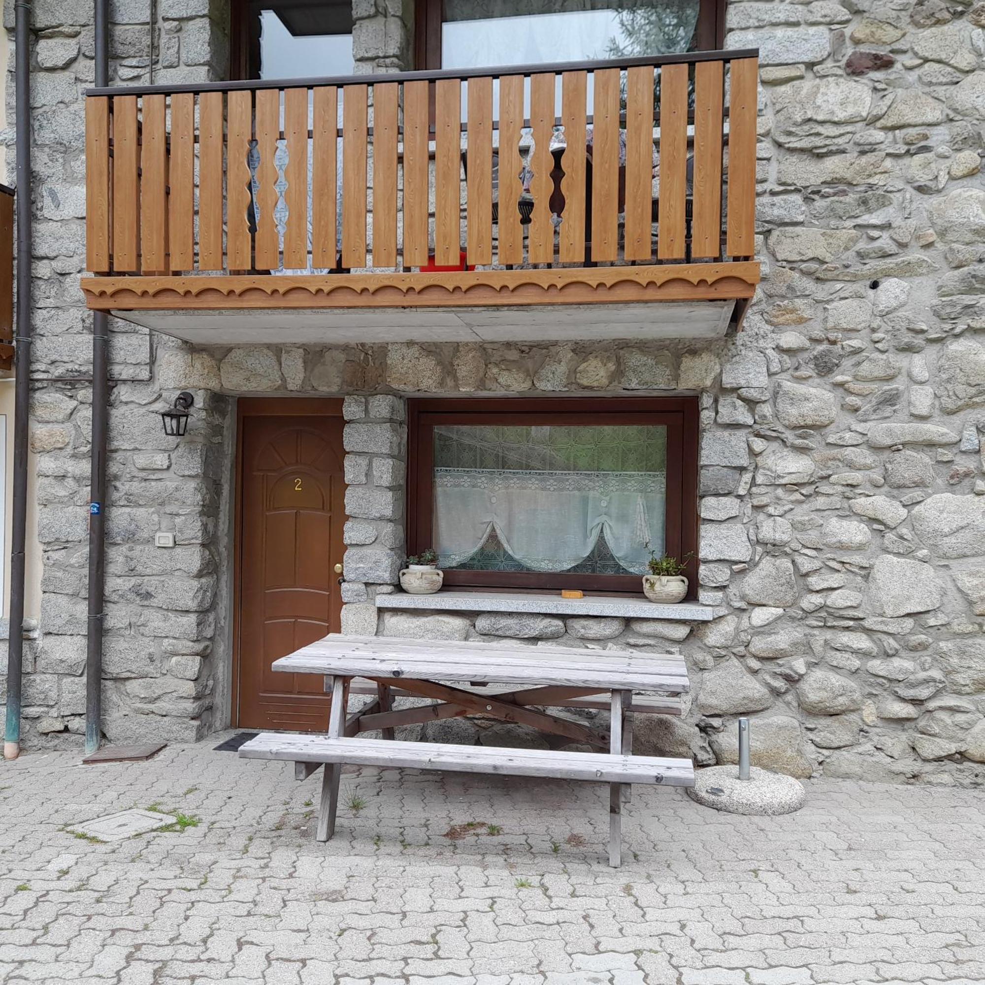 Soggiorno Vacanze Stella Alpina Temù Exteriér fotografie