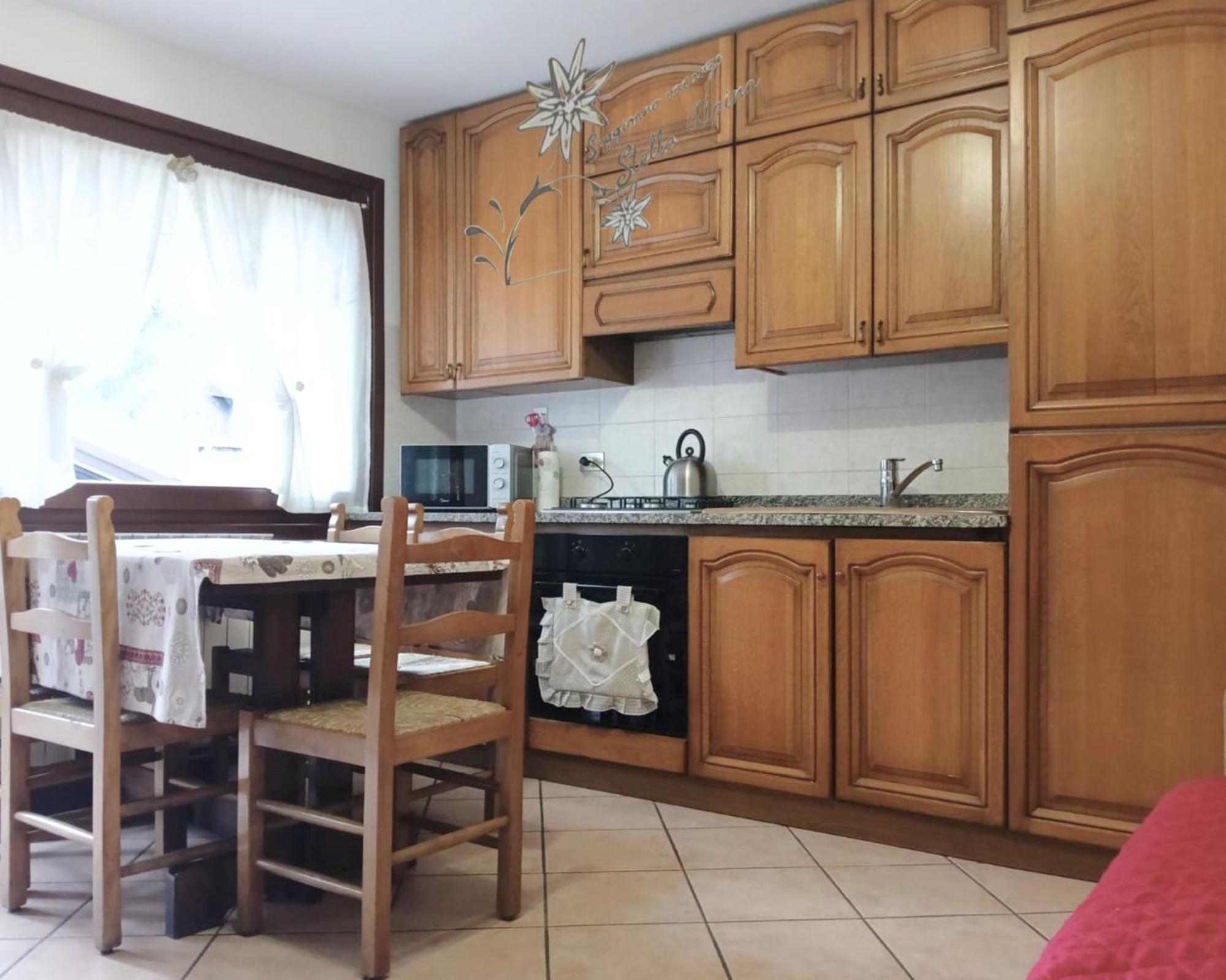 Soggiorno Vacanze Stella Alpina Temù Pokoj fotografie